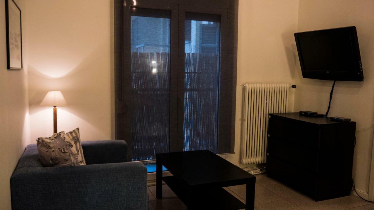 Apartment In The Heart Of Thessaloniki'S Center Bagian luar foto